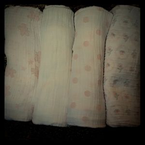 COPY - Muslin blanket bundle
